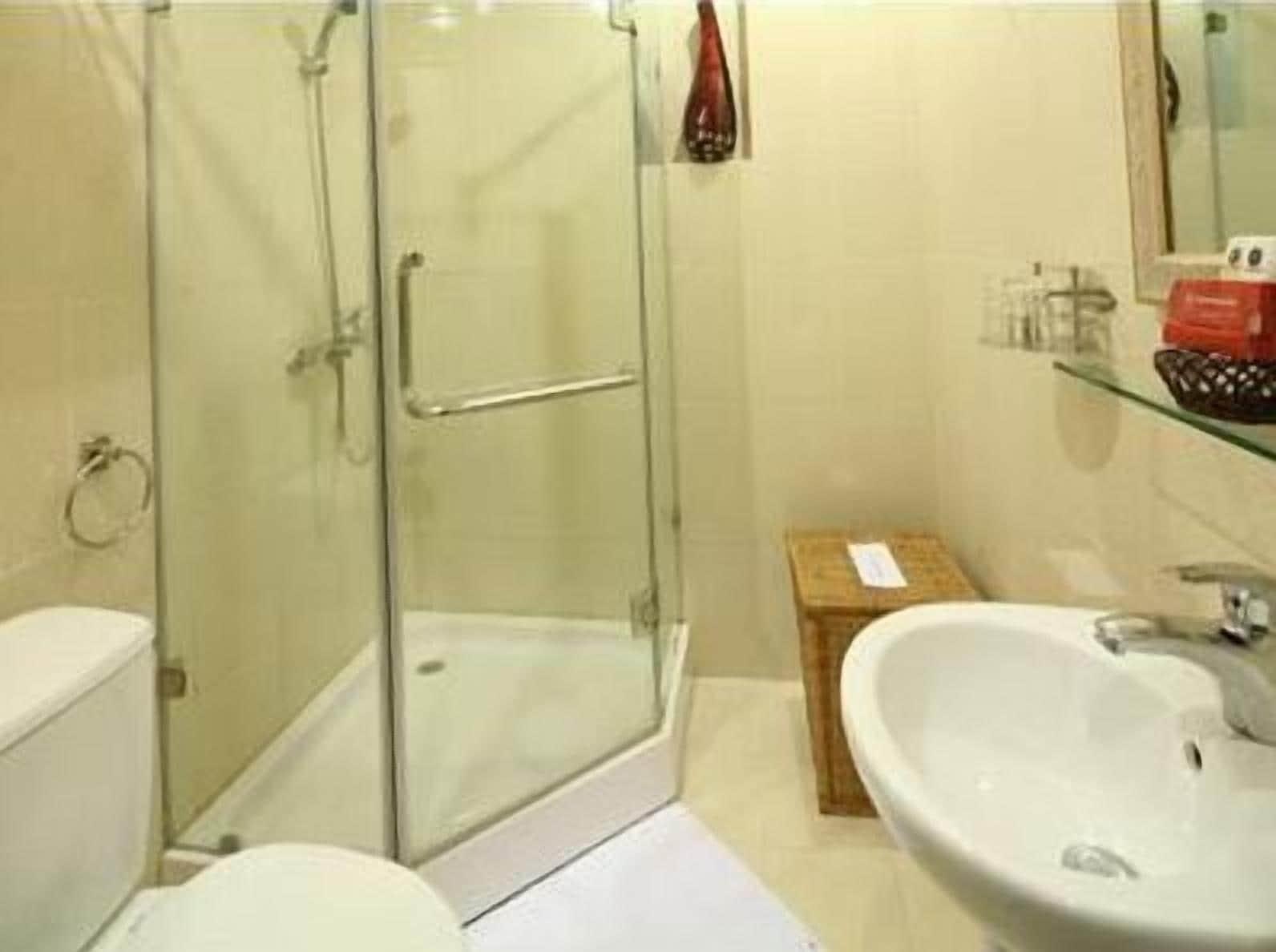 Rising Dragon Estate Hotel Hanoi Bagian luar foto