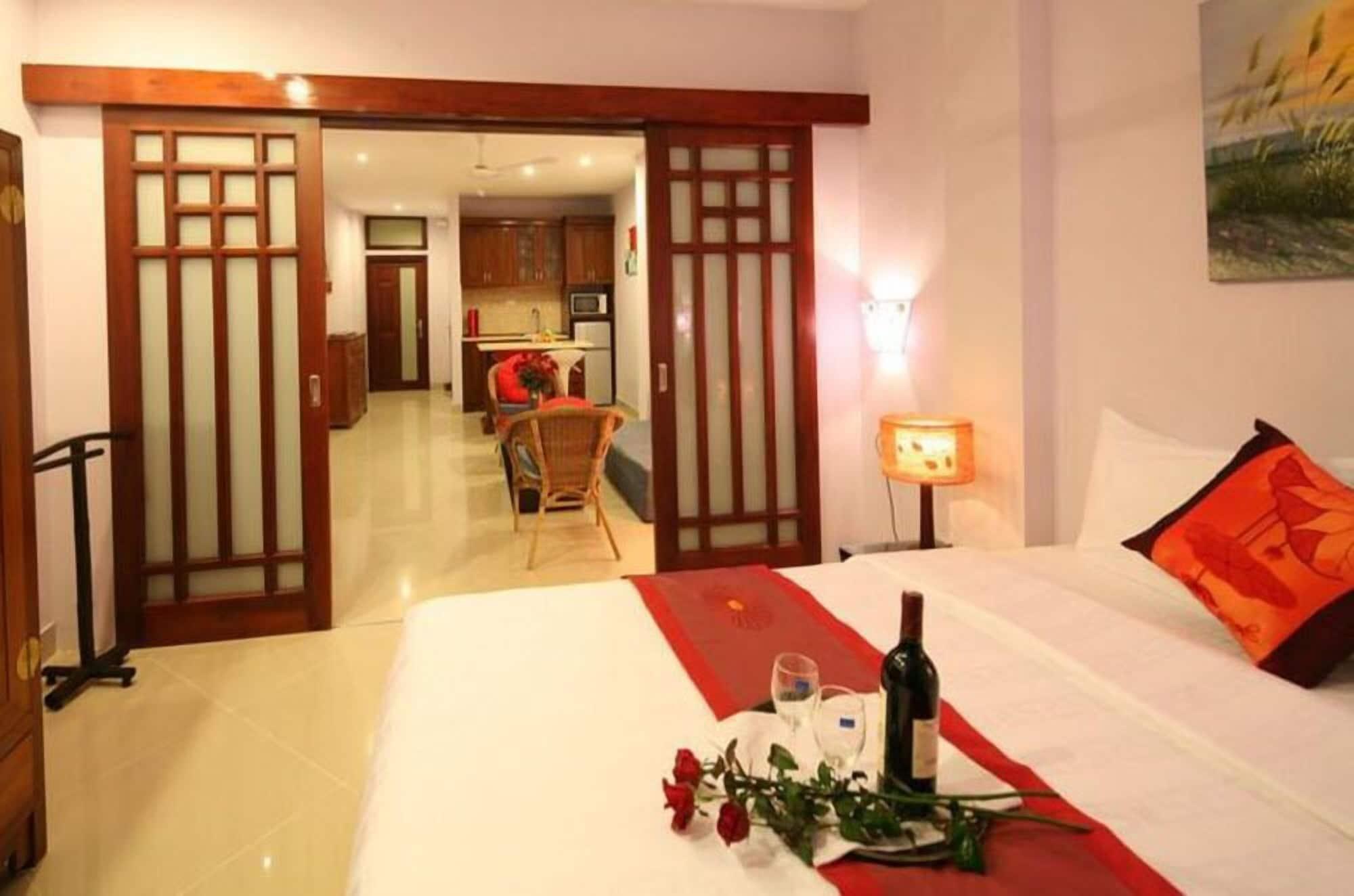 Rising Dragon Estate Hotel Hanoi Bagian luar foto